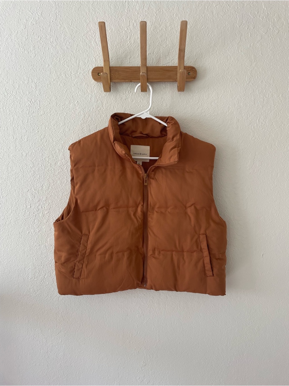 Thread & Supply Burnt Sienna Cropped Puffer Vest SZ L